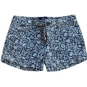 NWOT American Eagle Low Rise Stretch Midi Short Black & White Floral Size 2
